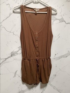 Women's Sleeveless New In Brown Romper NWT Size Small